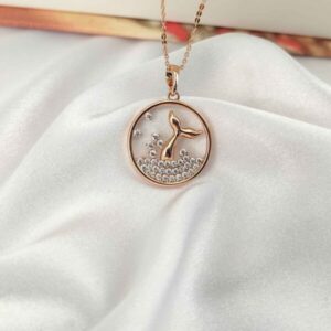 گردنبند زنانه ژوپینگ طرح دم وال کد ZG1017