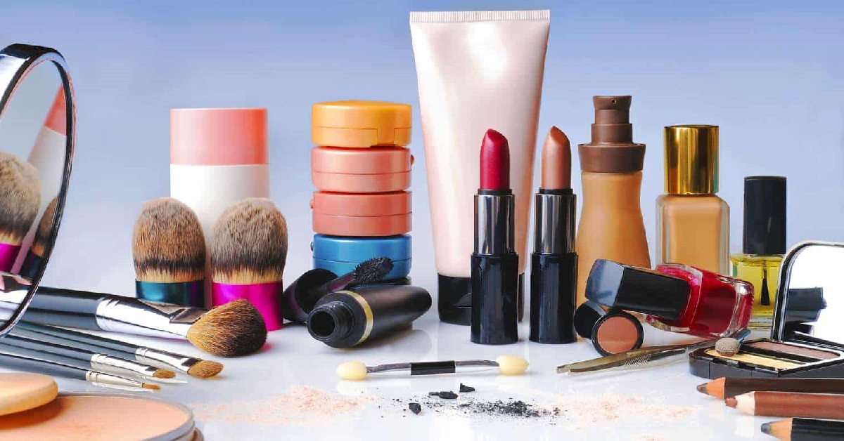 ویژگی‌های لوازم آرایشی مرغوب و باکیفیت برای پوست