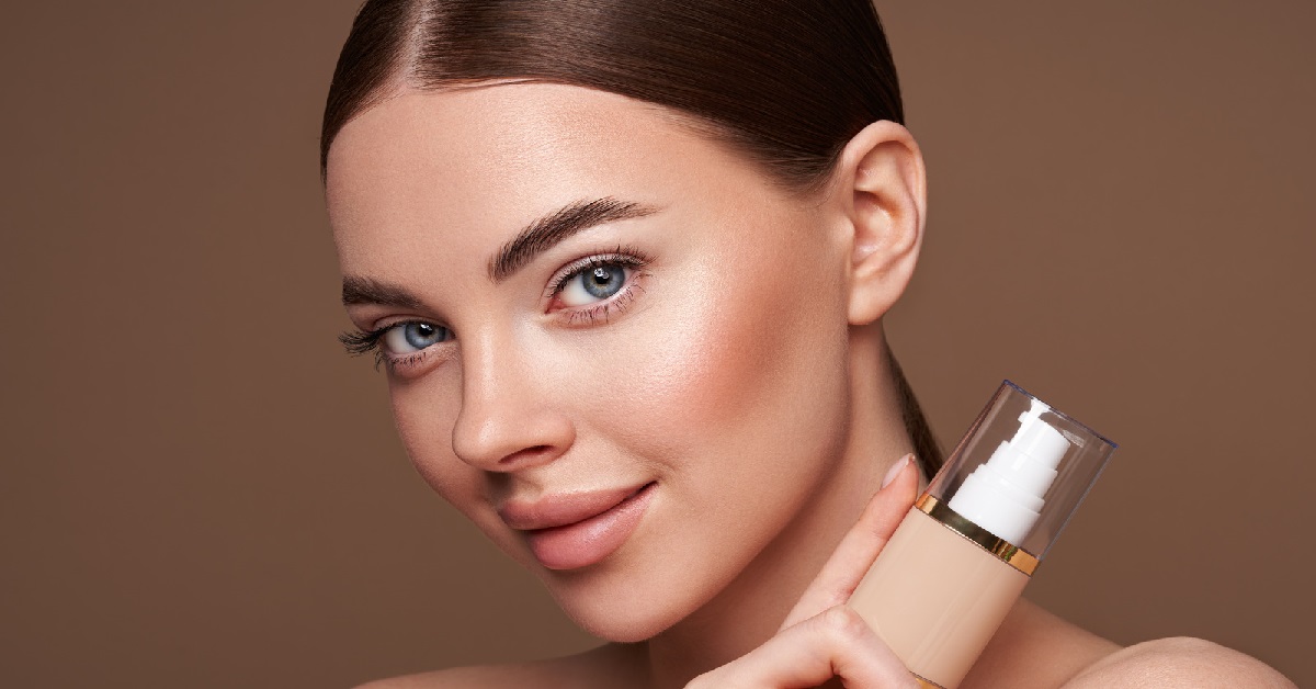 کرم پودر و ویژگیهای آن برای زیرسازی و پوشش پوست